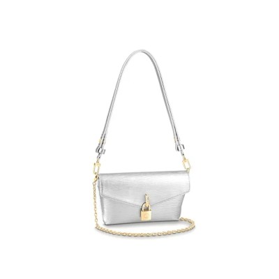 LOUIS VUITTON PADLOCK ON STRAP M80819 (19*11*3cm)